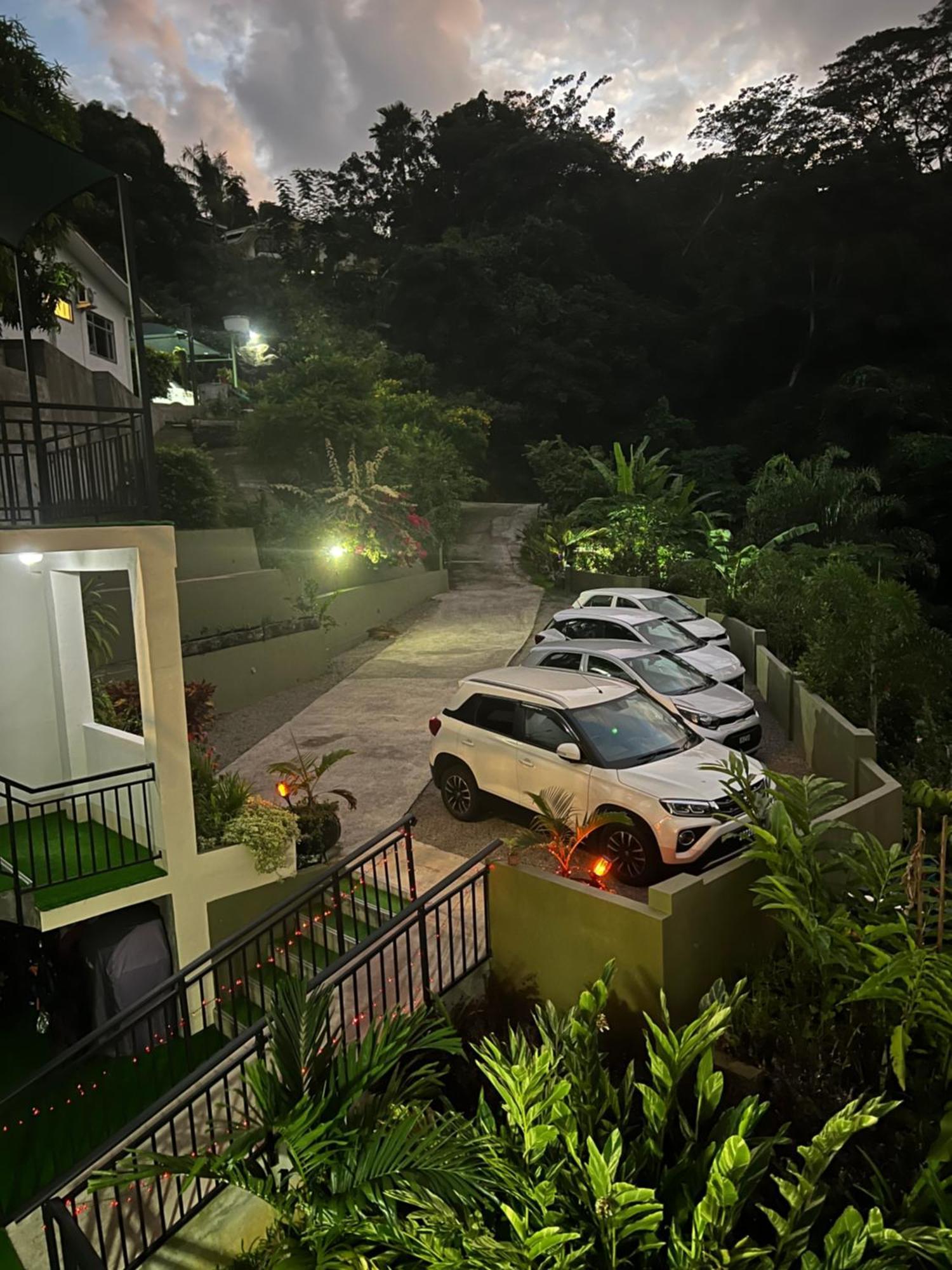 דירות ויקטוריה Creole Pearl Self-Catering מראה חיצוני תמונה